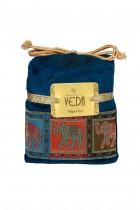 HL Veda Velvet Bag:- Nilgiri Tea (100 gm)