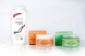 Sattvik Organics Everyday Care Combo- (Mint Magic 40gm, Radiance Shampoo 200ml, Saffron Care 40gm)